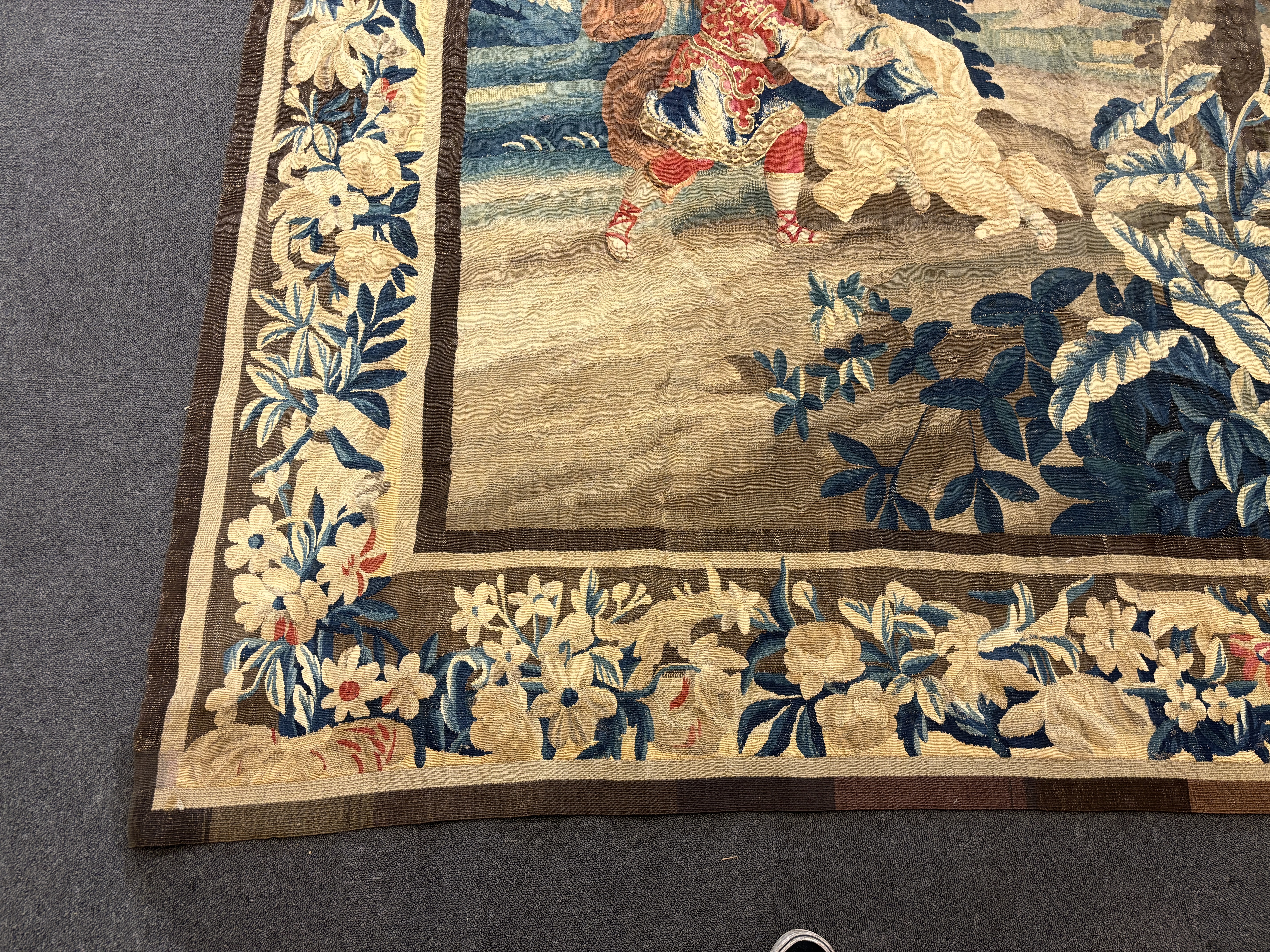 A late 18th century Brussels Verdue figurative tapestry, 332 x 254cm